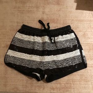 💎 Sequined Shorts💕